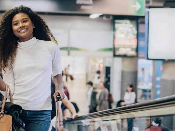 Lagardere-Travel Retail- header- hero